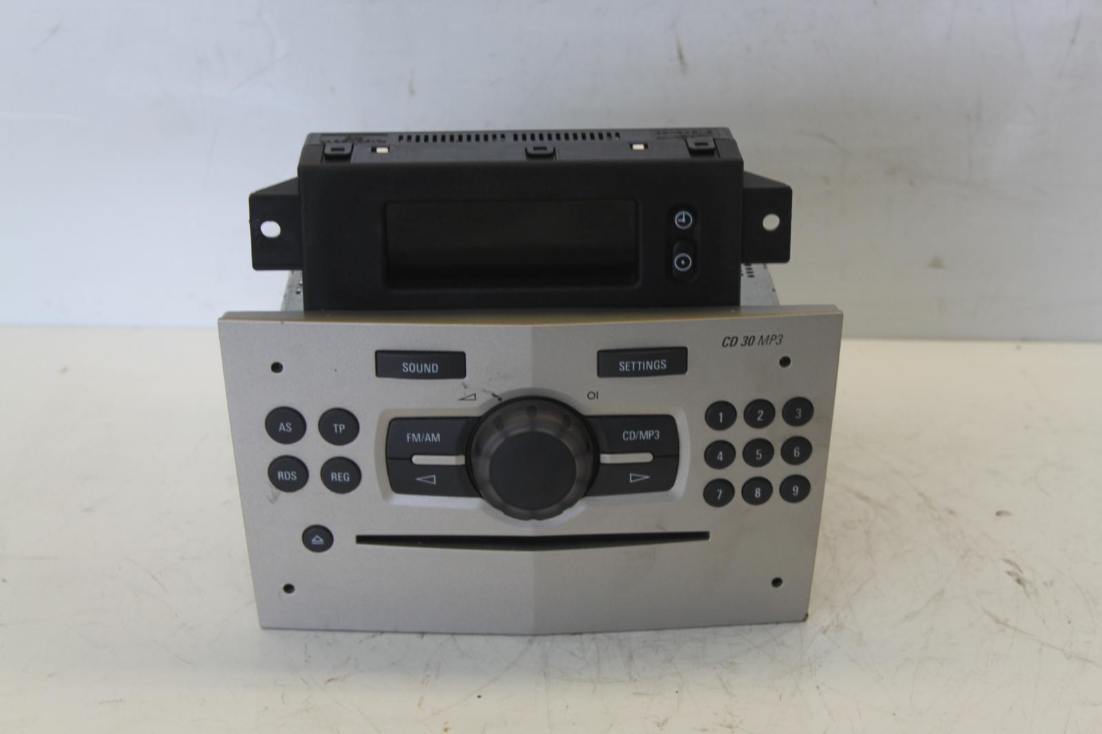 2008 VAUXHALL CORSA D CD30 MP3 Stereo RADIO CD Head Unit & Display (Tag