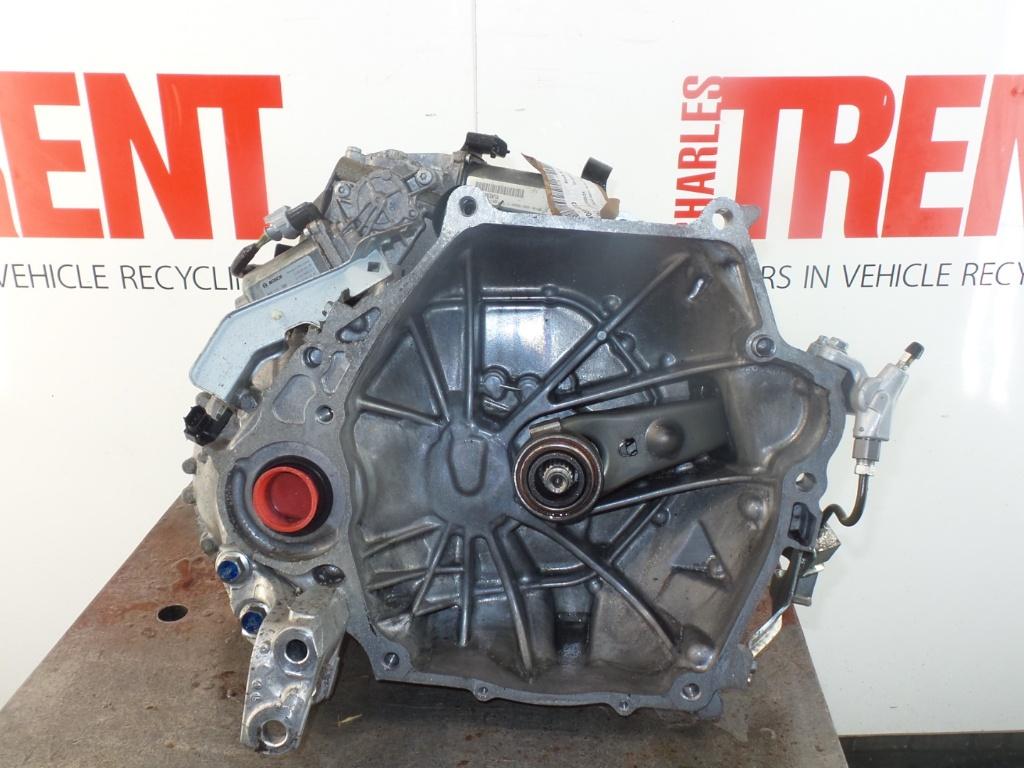 2009 HONDA JAZZ 1339cc Petrol 6 Speed Semi Automatic Gearbox